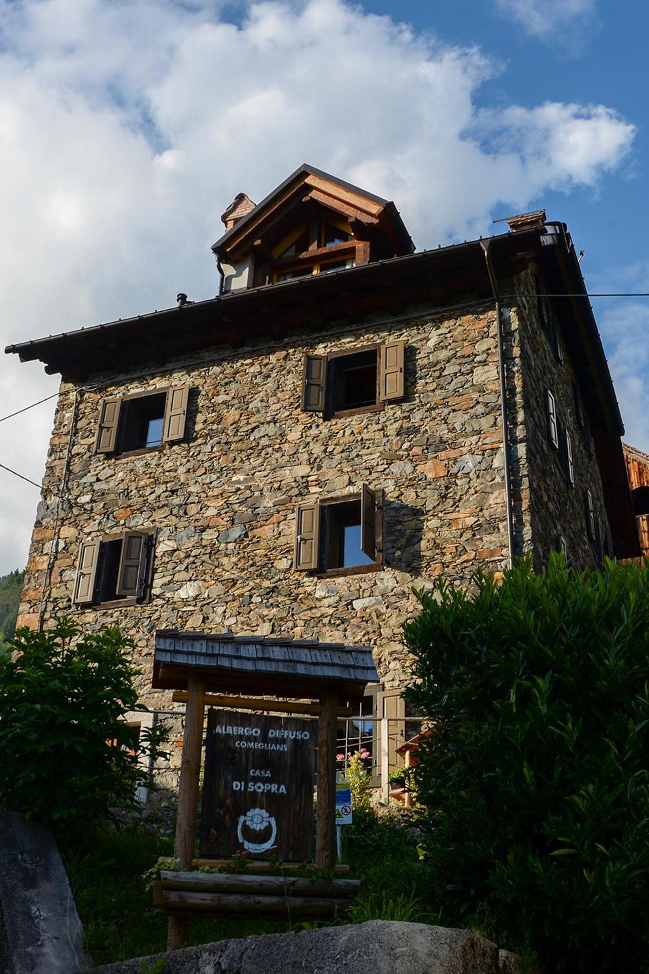 Albergo Diffuso Comeglians Quarto foto